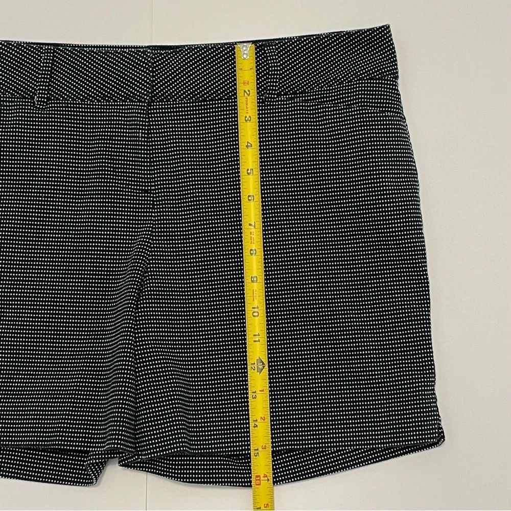 The Limited Black and White Polka Dot Classic Women's Shorts Size 12